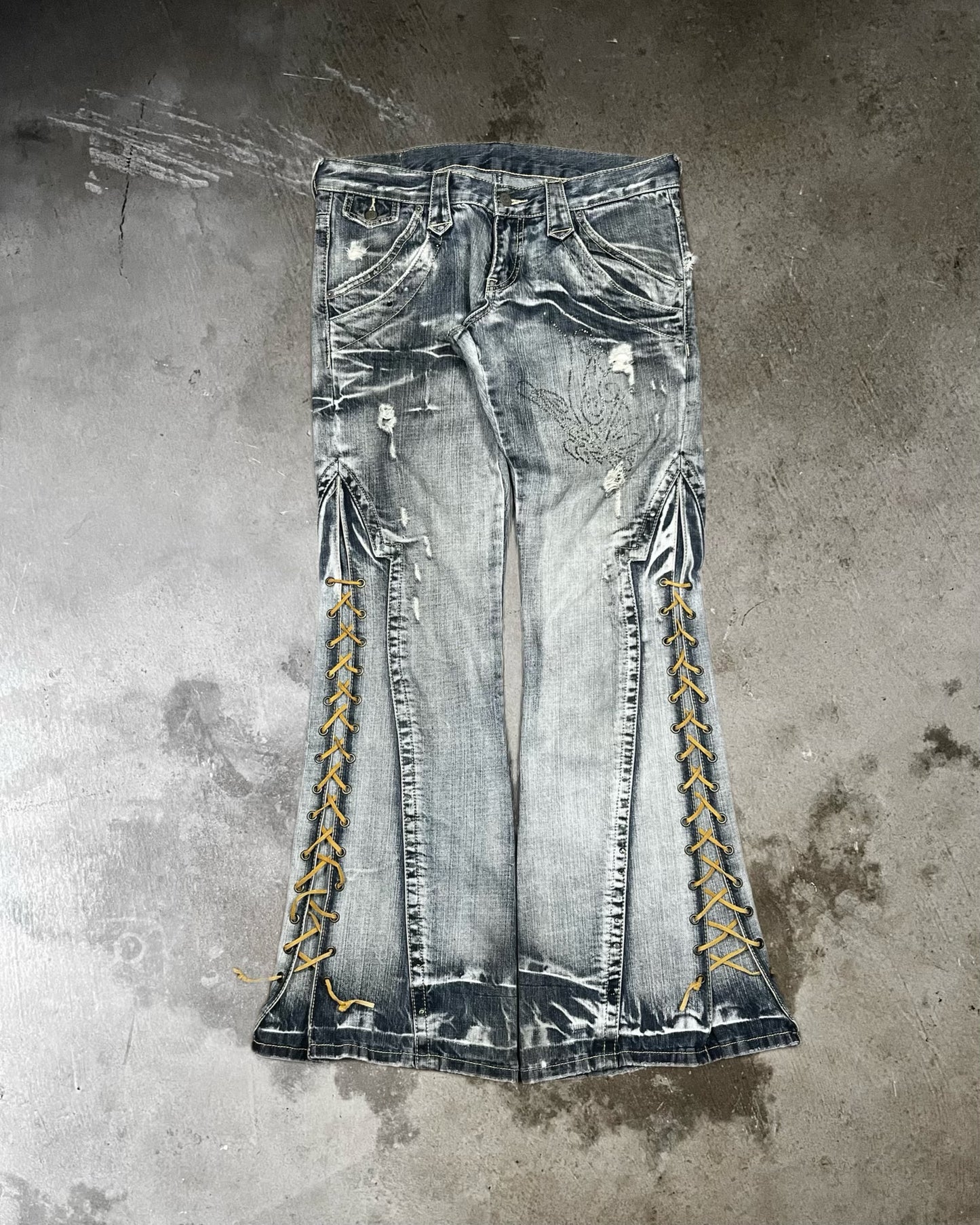 Tornado Mart Lace-Up Flared Jeans