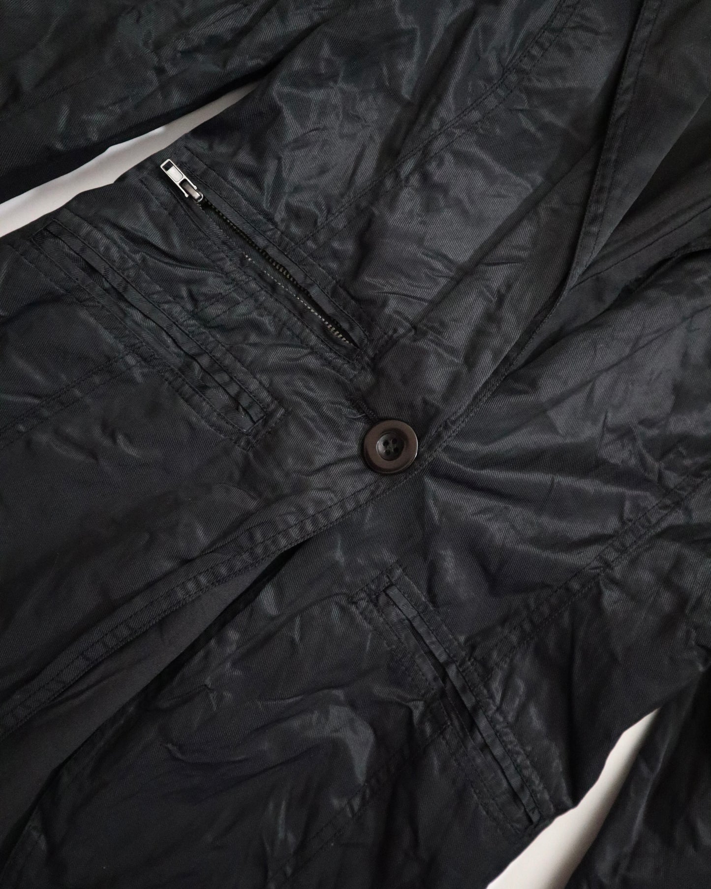 Heaven and Earth Hidden Crosses Crinkled Blazer