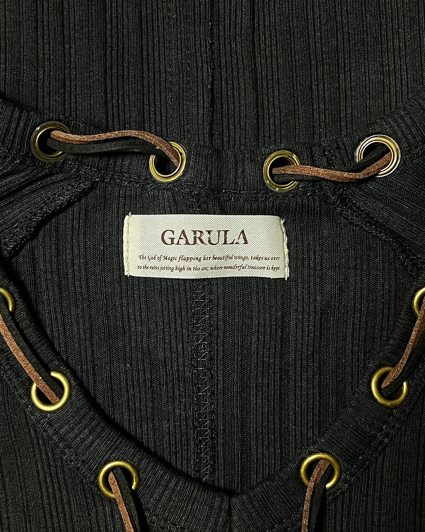 Garula Necklace Longsleeve