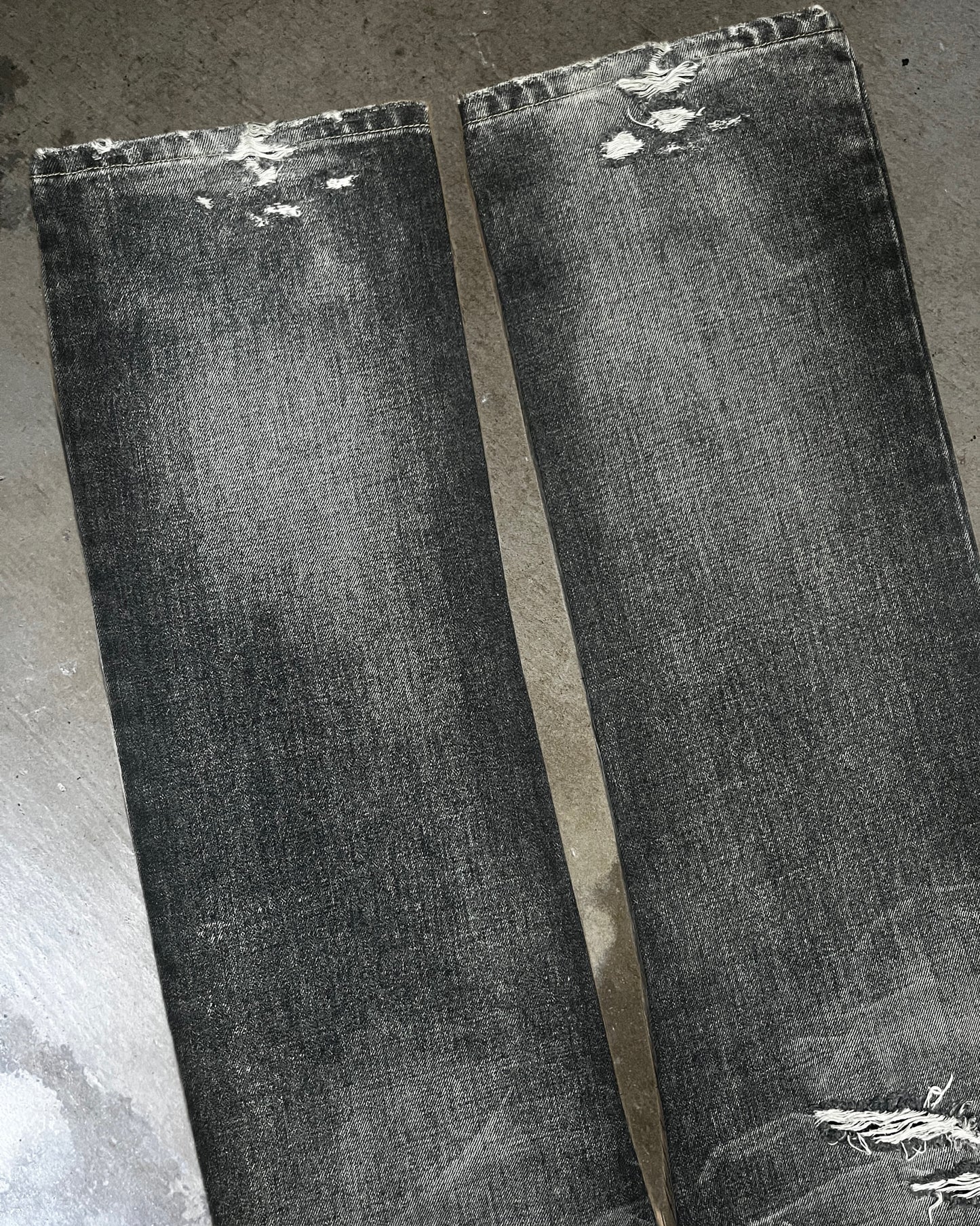 NOBODY Trashed Straight-Leg Denim