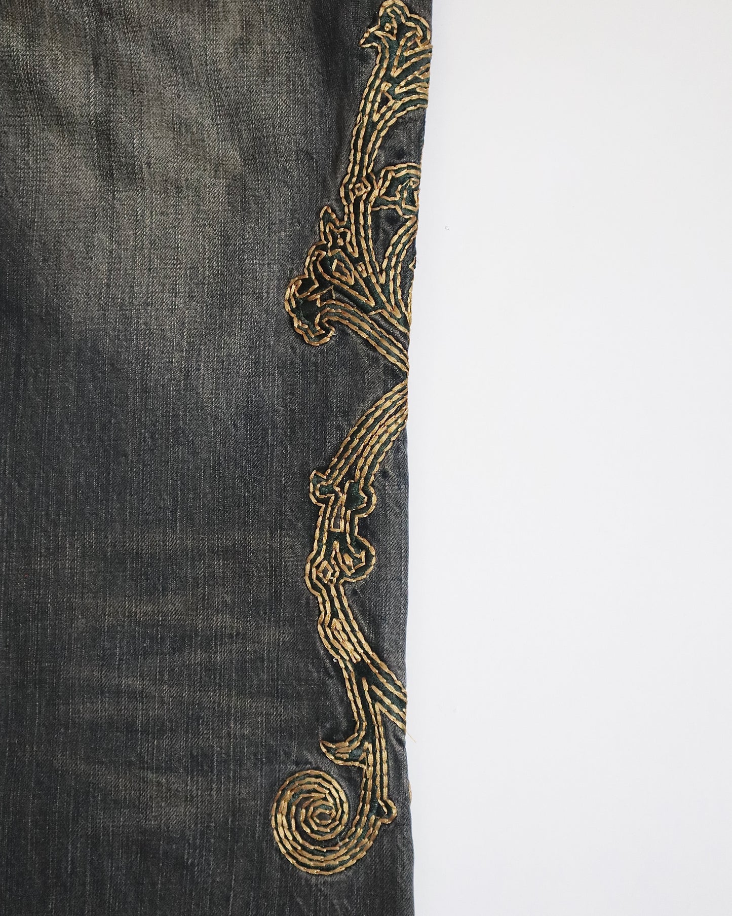 Tornado Mart Embroidered Flared Jeans