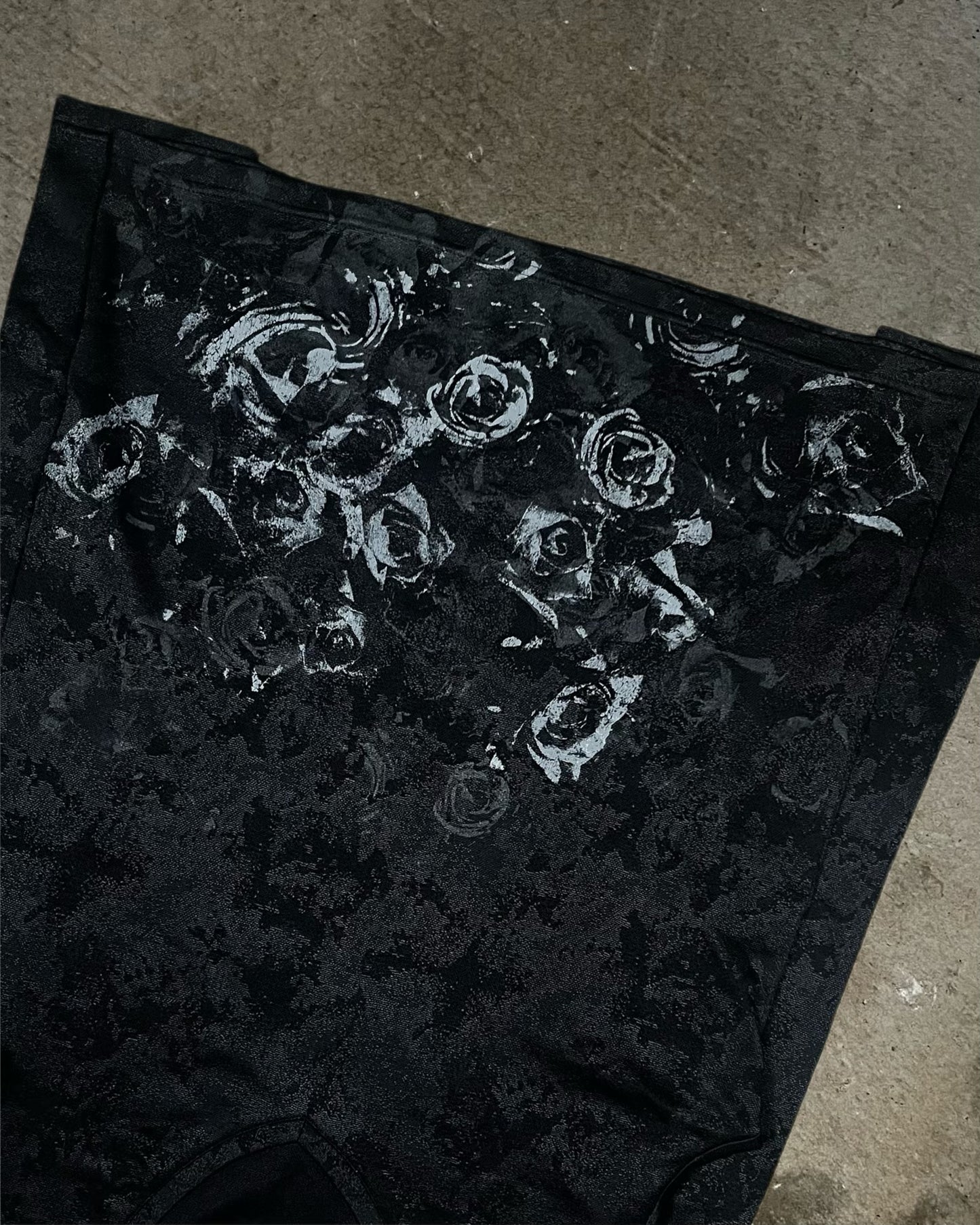 Tornado Mart Roses Longsleeve