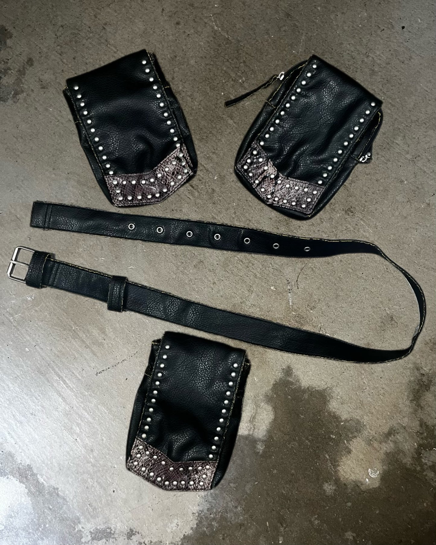 Tornado Mart Leather Pouch Belt