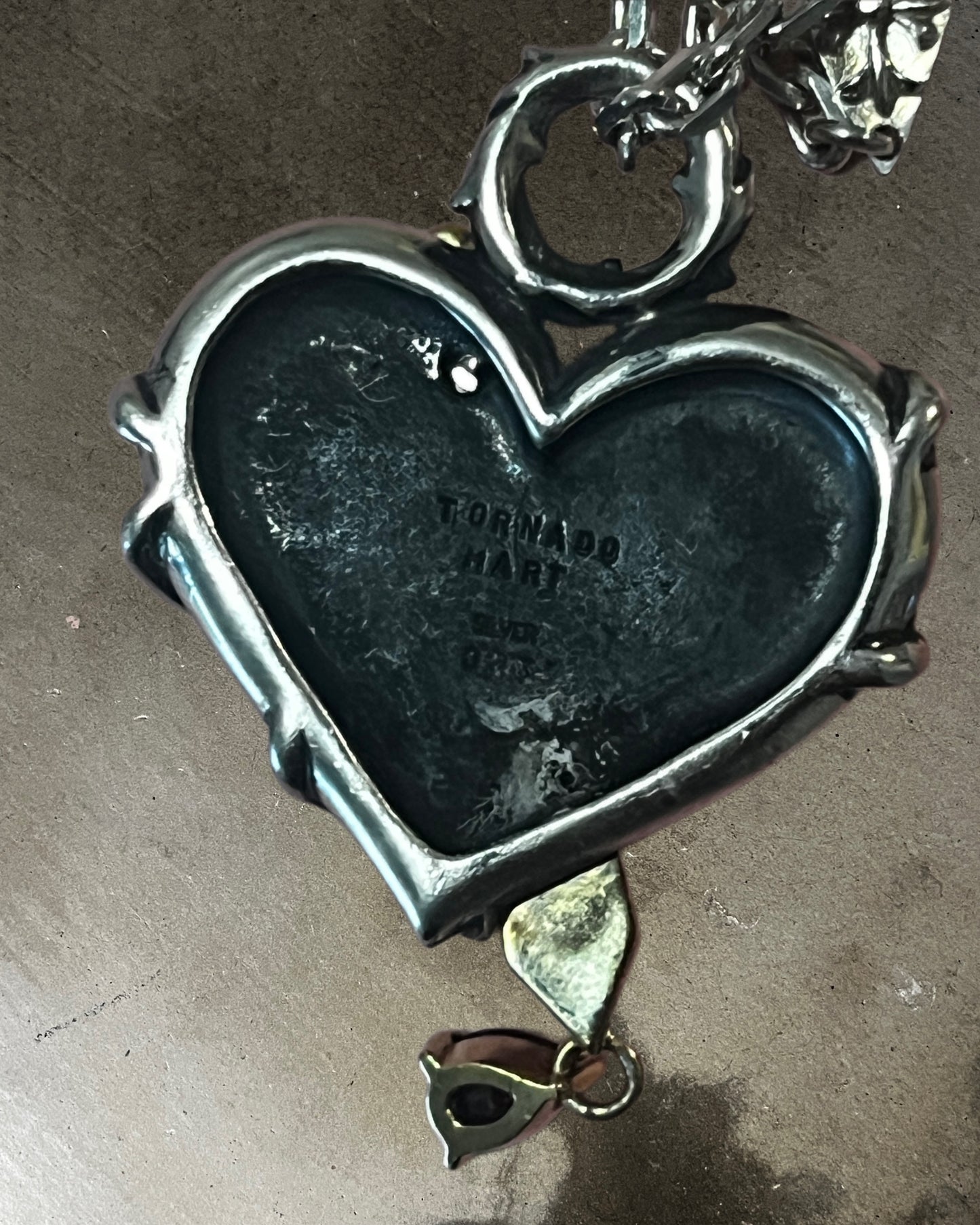 Tornado Mart Sacred Heart Silver Necklace