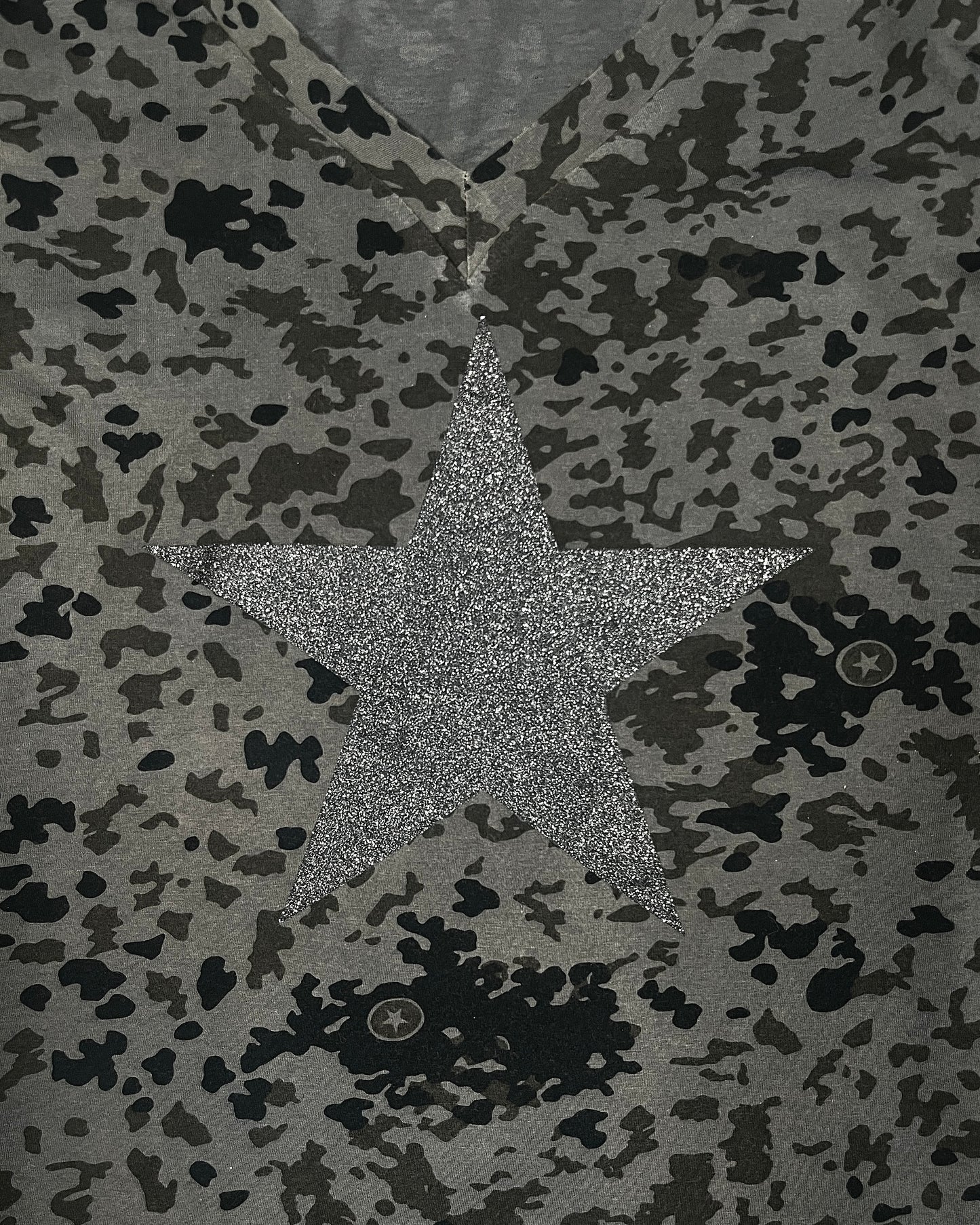 LGB Star Camo Flared-Sleeve Longsleeve