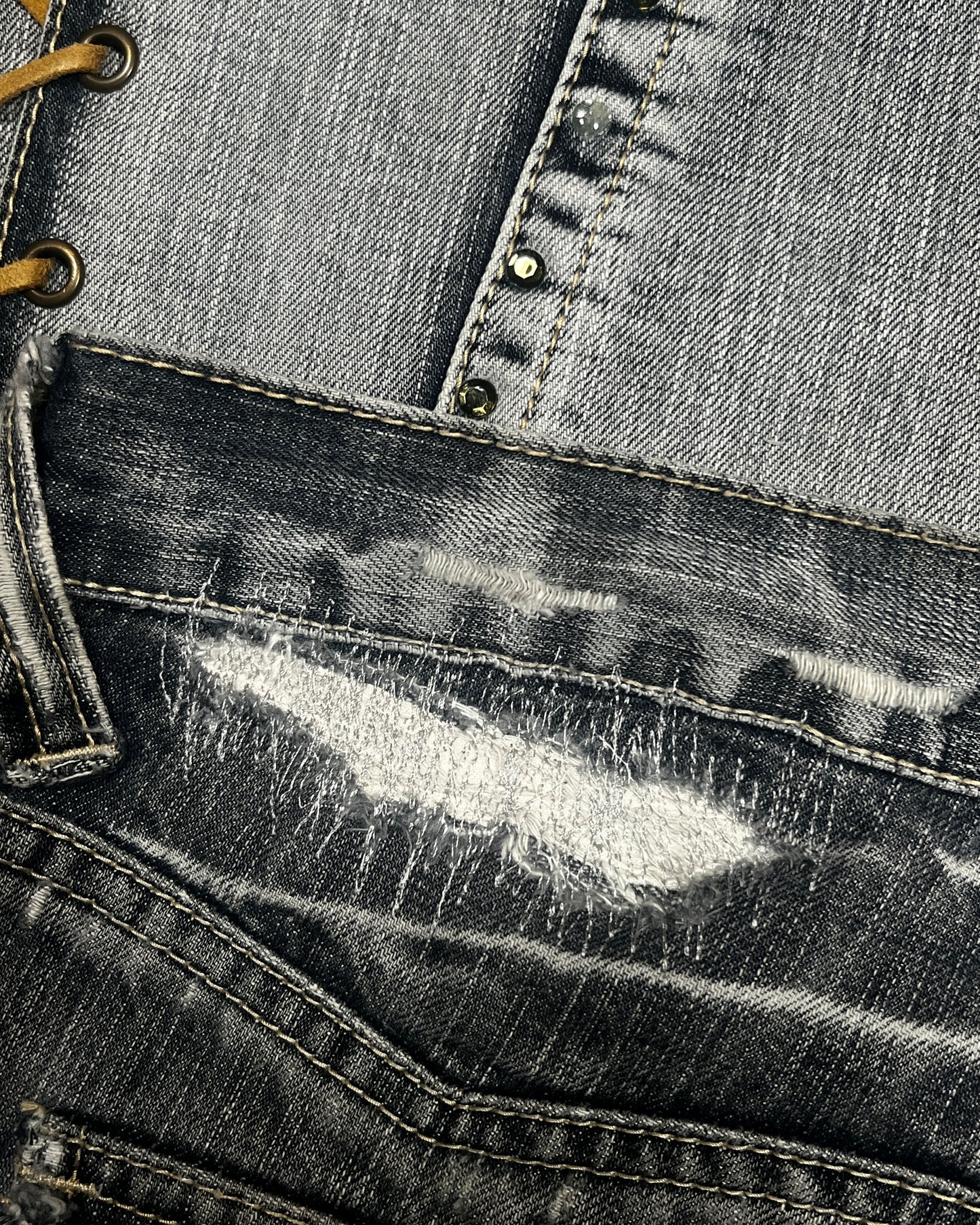 Tornado Mart Lace-Up Flared Jeans