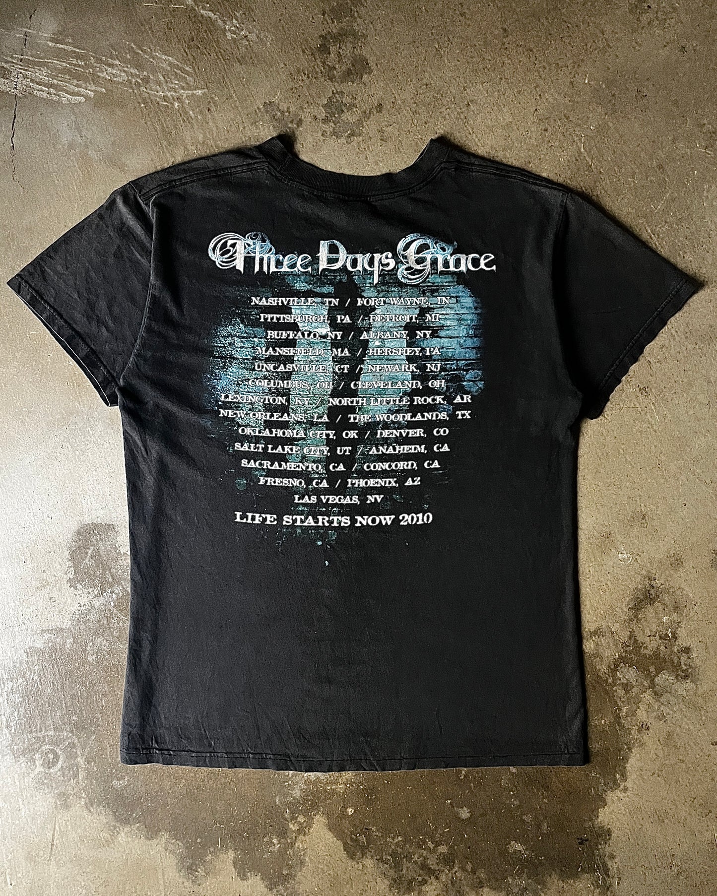 2000's Three Days Grace "Life Starts Now" Tee